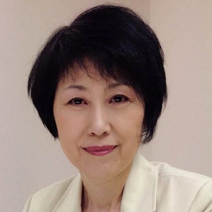 石川 裕子