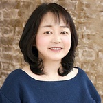 真方 あゆみ